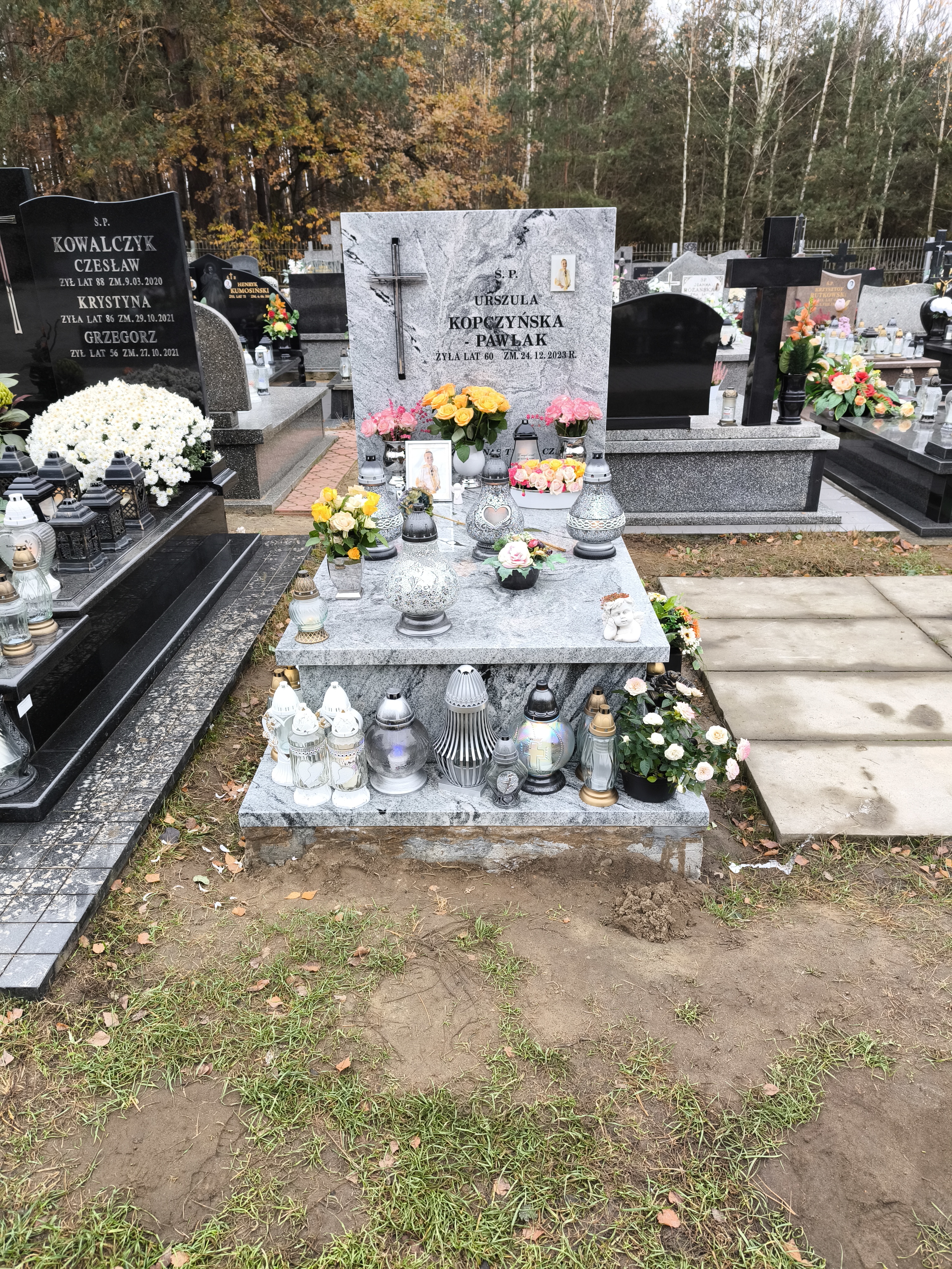 Urszula Kopczyńska Pawlak 1963 Skierniewice - Rawka - Grobonet - Wyszukiwarka osób pochowanych